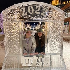 Meet your Posher, Christina